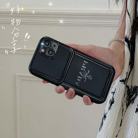 プラダ iphone15 携帯ケース ソフトゴーム