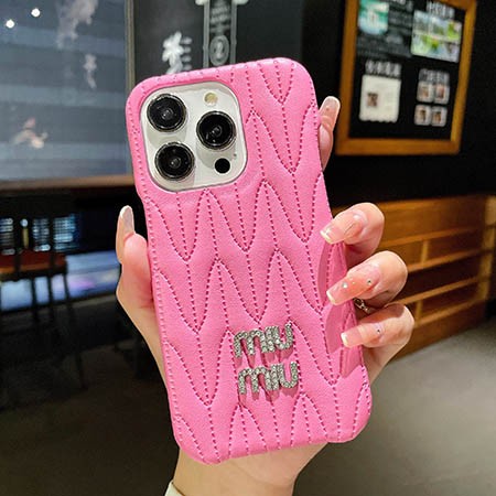 miumiu iphone15ケース レザー