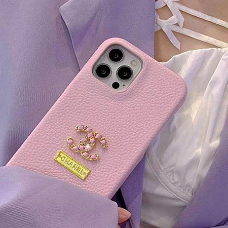 Chanel iphone15 携帯ケース メタルロゴ