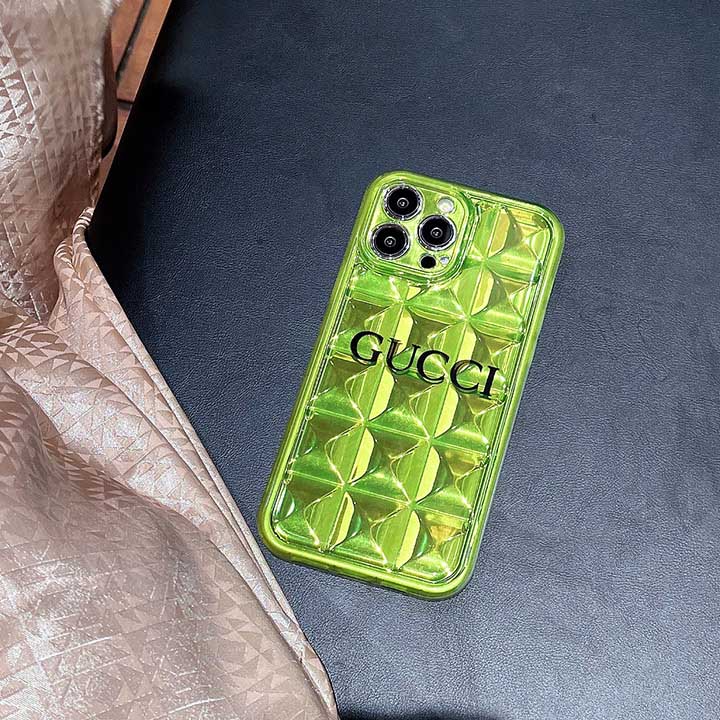 iphone 15 pro 携帯ケースグッチ 緑