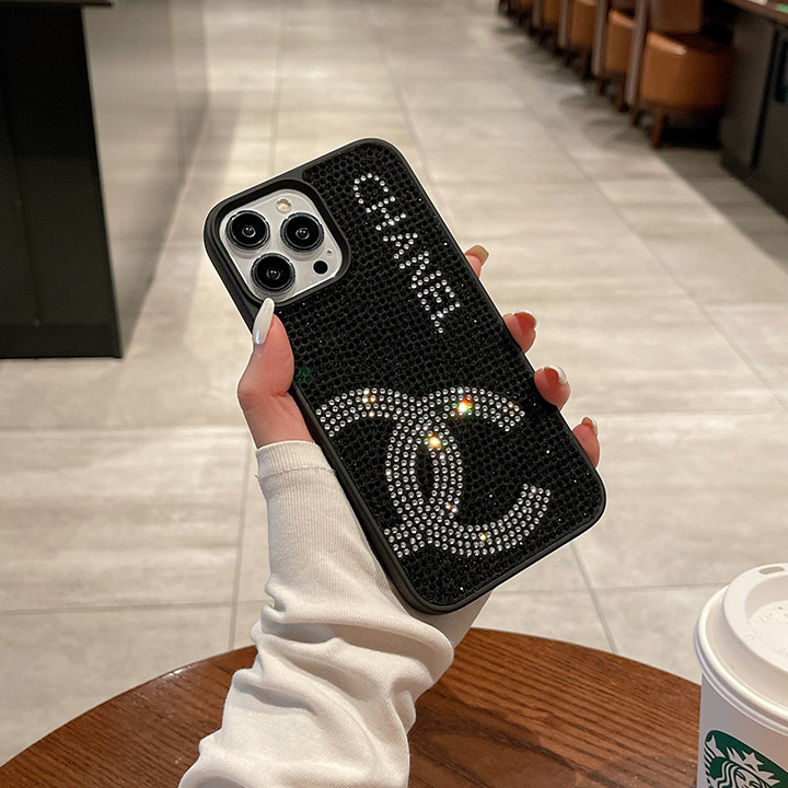 Chanel アイフォーン15proケース シリコン