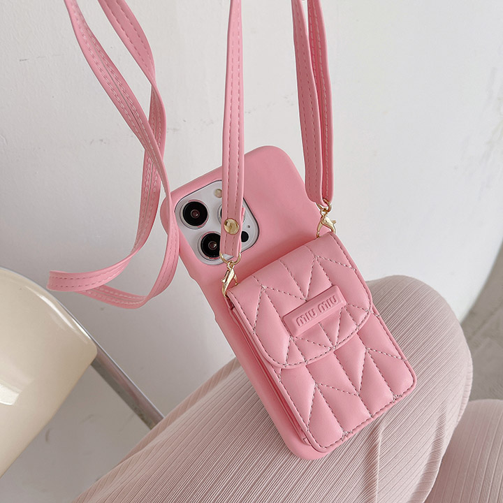 Miumiu iphone15ケース 背面収納