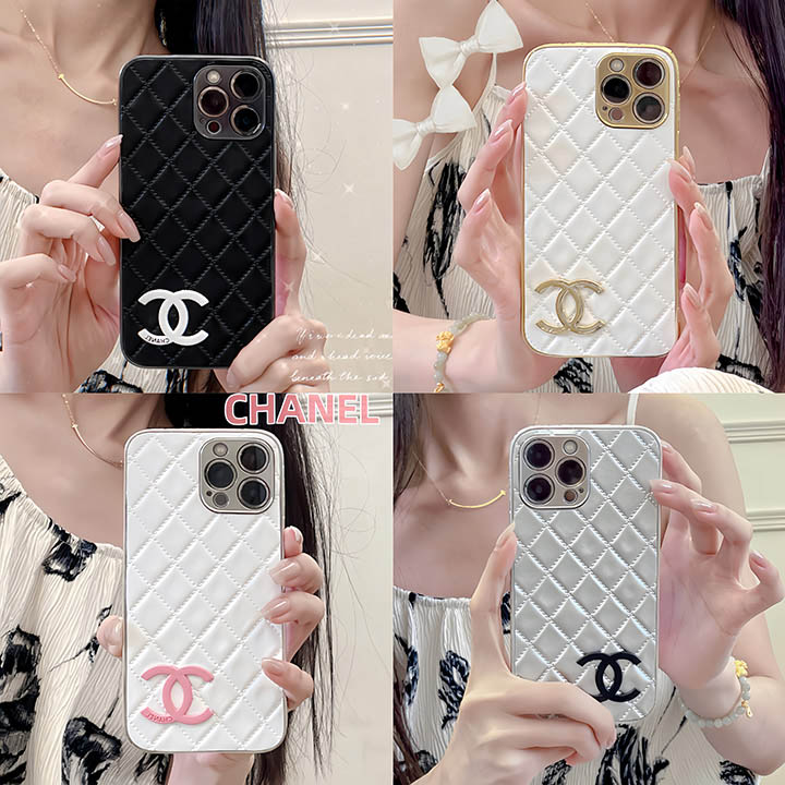 Chanel iphone15 ケース 菱形紋様 レザー