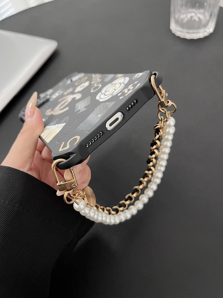 Chanel iphone15 ケース 椿