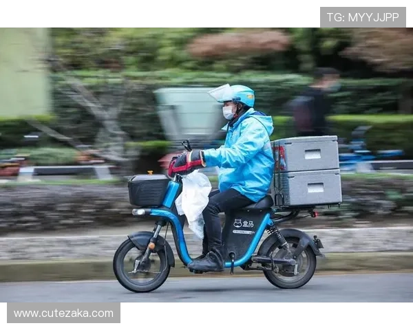 凯发真人试玩首页下载：官方正版下载渠道保障你的游戏安全与顺畅体验